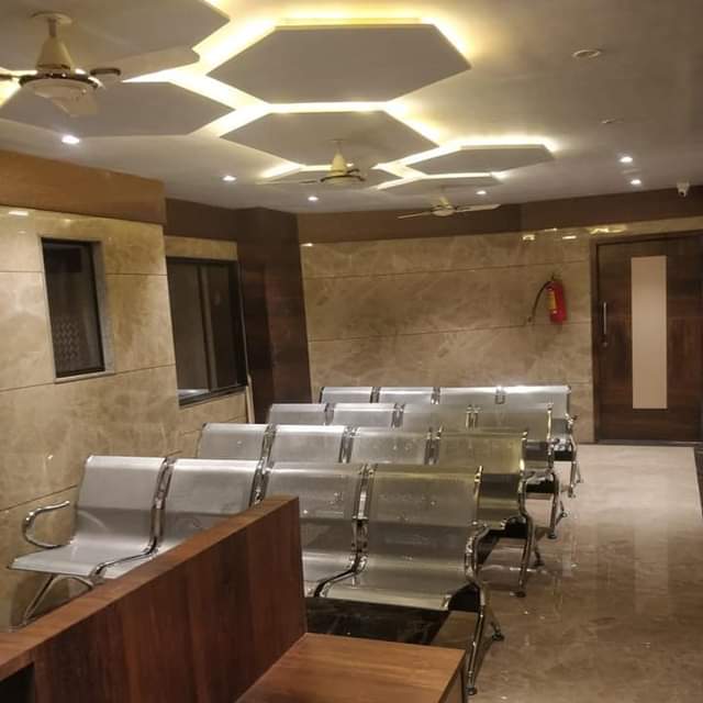 Paarasmani Hospital in Pune, Hadpsar